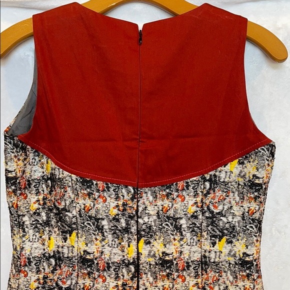 Carolina Herrera Sheath Dress size 2 - Picture 4 of 9